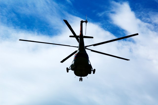 Helikopteri Vojske Srbije nadleću večeras delove Beograda