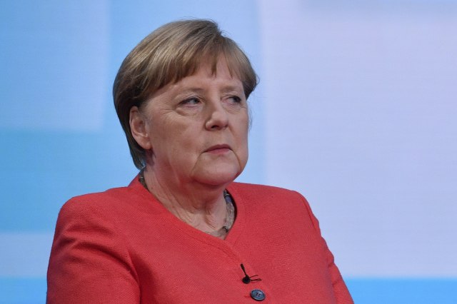 Merkelova se oglasila povodom smrti Flojda, protesti i u Berlinu VIDEO/FOTO