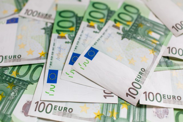 Poštanska štedionica će sutra isplatiti pomoć od 100 evra za još 145.581 korisnika
