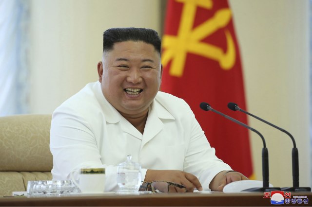 Kim Džong Un ponovo okupio najbliže saradnike FOTO