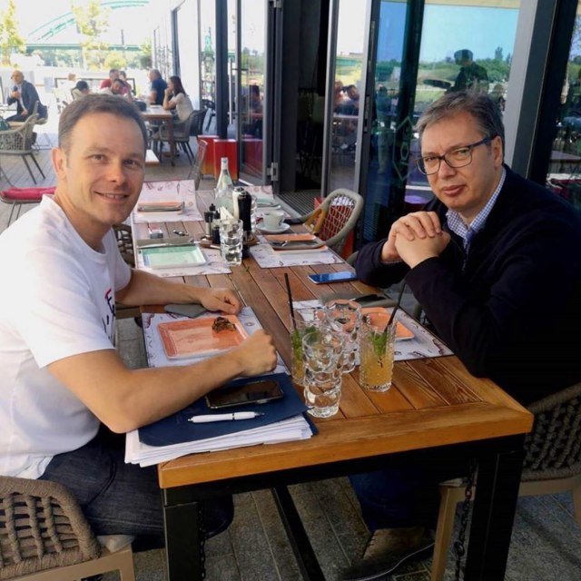 Vuèiæ i Mali: "Kratak predah u obilasku Beograda na vodi"