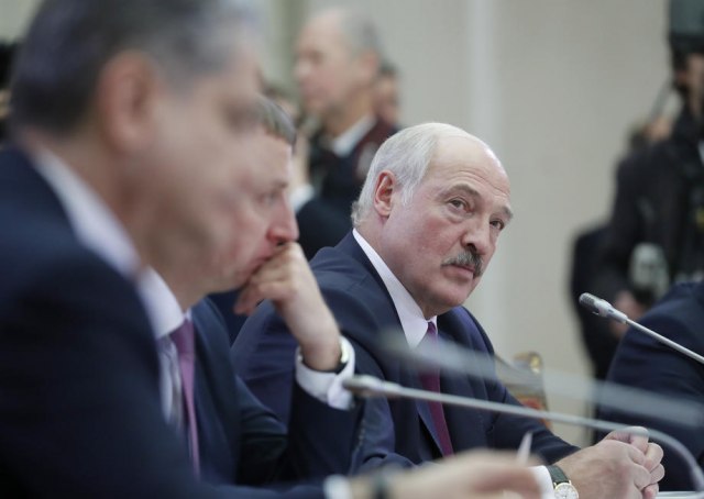 Lukašenko prihvatio, ide u Moskvu
