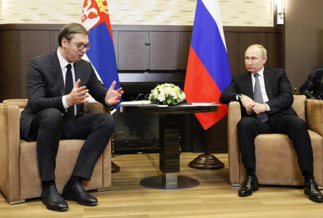 Vucic prepared two gifts for Putin PHOTO