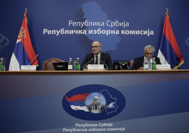 RIK poništio izbore na još 110 biraèkih mesta