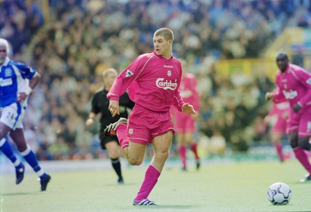 Džerard na utakmici protiv Evertona 2001. Getty Images/Clive Brunskill / Staff