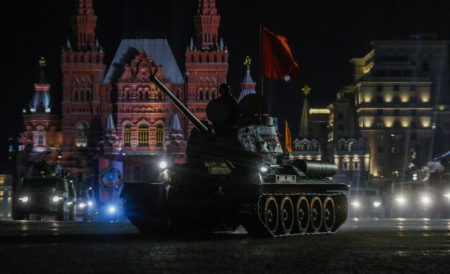 Rus prodaje tenk T-34