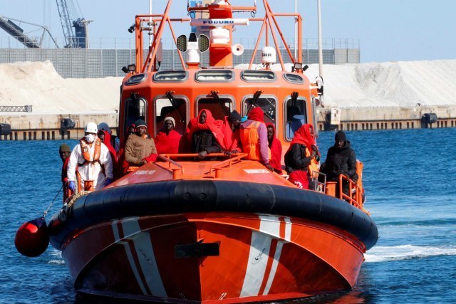 Turska spasila migrante sa broda koji je potonuo