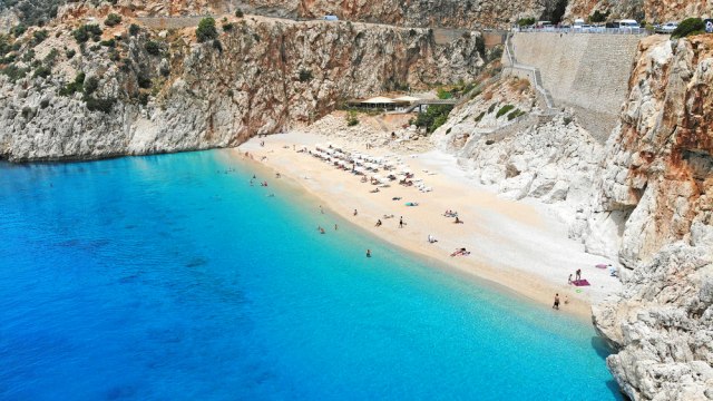 Grci uveravaju da su spremni za turistièku sezonu, prioritet oèuvanje zdravlja