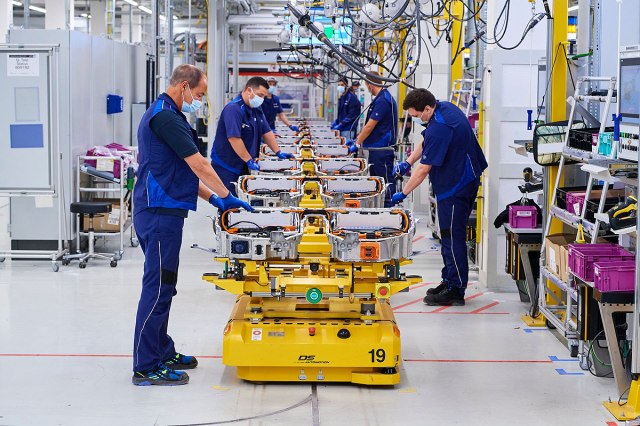 BMW-ov veliki korak ka masovnoj elektrifikaciji: Praviće pola miliona elektromotora godišnje