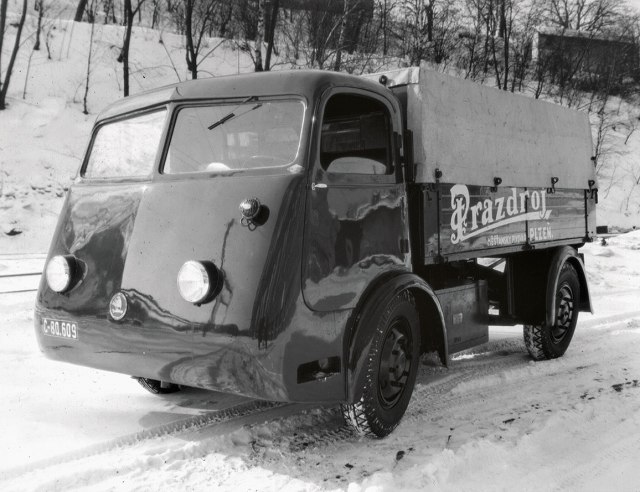 Istorija: Škoda je prvo elektrièno vozilo napravila još 1938. FOTO