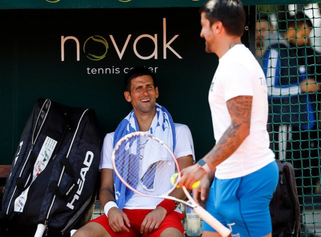 "Novak se oseæao baš loše kada je saznao da ima koronu"