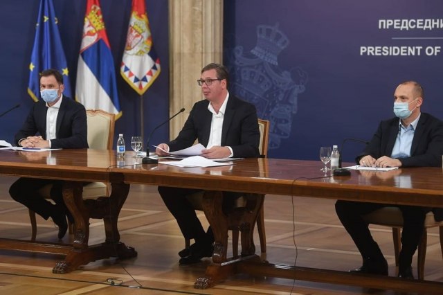 Vučić: Vakcinisaćemo dva miliona ljudi
