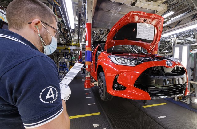 Poèela proizvodnja najprodavanije Toyote u Evropi FOTO