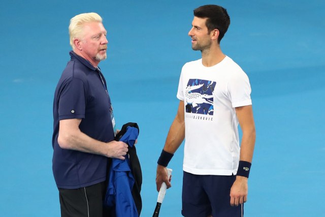 "Novak i Rodžer u istoj svlaèionici, znaèajno se gledaju"