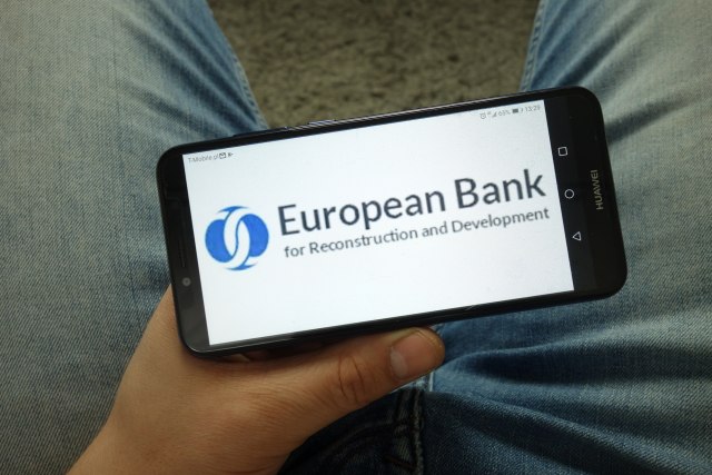 EBRD želi da postane veæinski zelena banka