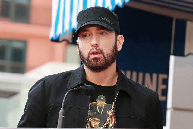Eminem kritikovao one koji ne nose maske: 