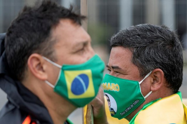 U Brazilu preko 35.000 novih slučajeva; Bolsonarova porodica negativna