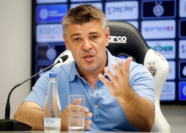 Miloševiæ misli da æe se Superliga igrati pred praznim tribinama