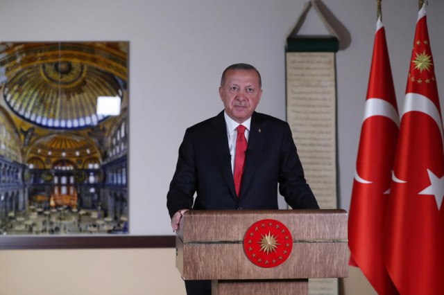 "Mehmed Osvajaè je bio lider pravoslavaca": Erdogan nastavlja, nova šok izjava
