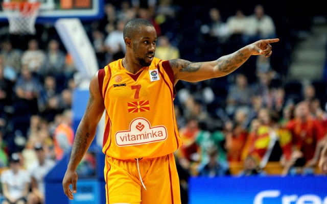 FIBA se seća istorijske pobede Makedonije s Evrobasketa