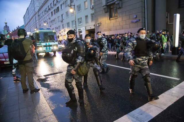 Moskva: Koliko je demonstranata u stvari uhapšeno?