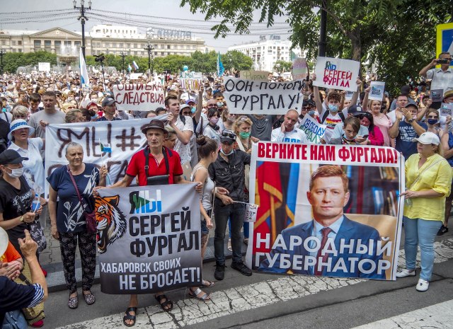 Desetine hiljada protestuje na dalekom istoku Rusije: Nezadovoljni politikom i hapšenjem