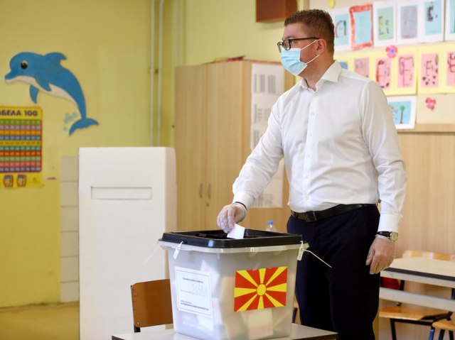 VMRO DPMNE ovlastila Mickoskog za pregovore o koalicionoj vladi
