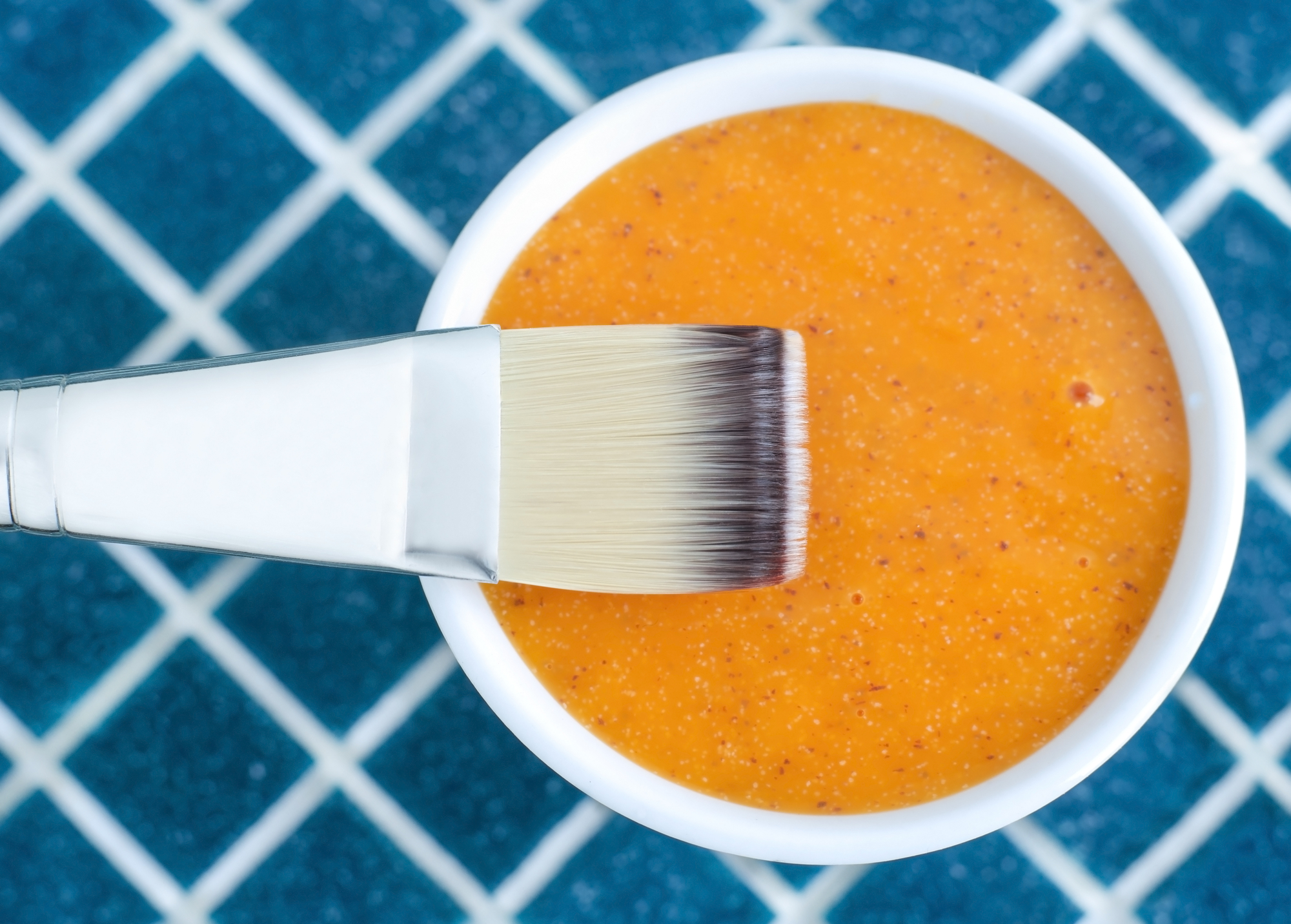 Domaća maska od kajsije i meda uklanja sve sitne bore sa lica: Najmoćniji recept iz prirodne nege!