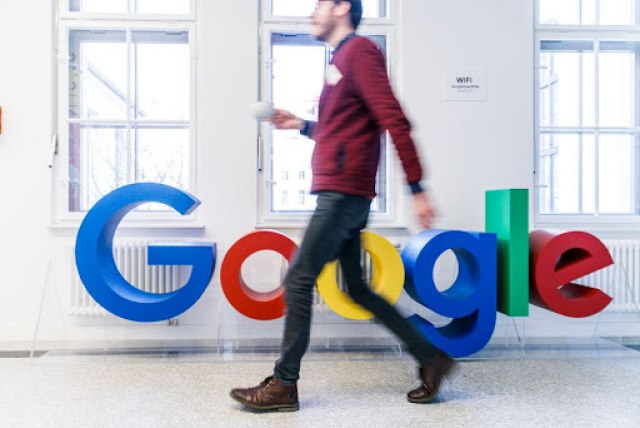 Platforme Gugl, Amazon i Viš stopirale nacističke sadržaje