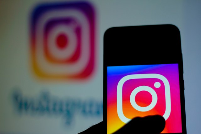 Instagram uhvaæen "na delu": Koristi kameru èak i kad korisnici ništa ne fotografišu