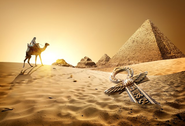 Mask: Piramide gradili vanzemaljci; Egipat reagovao