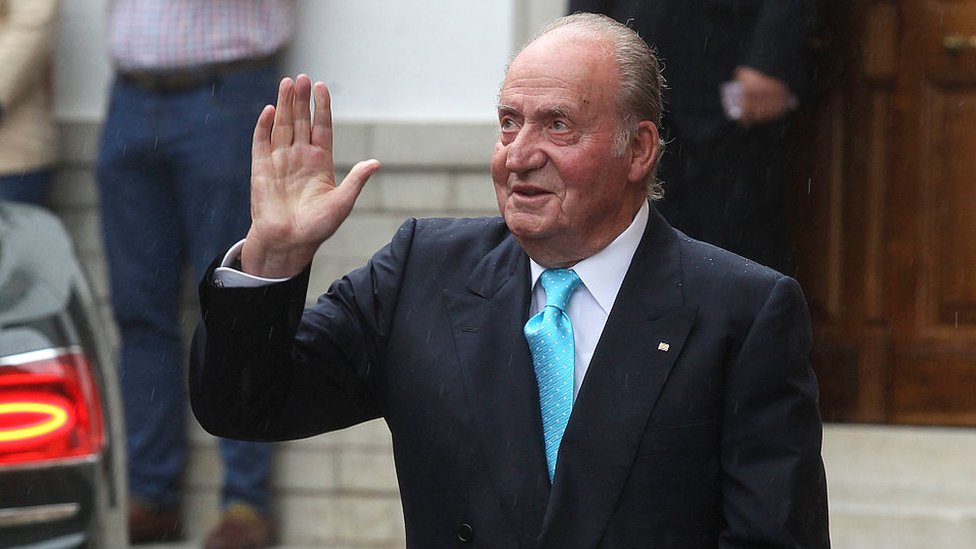 Španija: Bivši kralj Španije Huan Karlos napušta zemlju, nakon policijske istrage