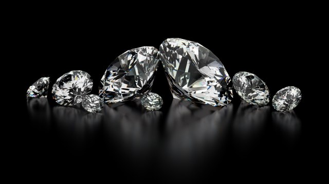 Sintetièki dijamant osvaja tržište: Èak ni struènjaci ne primeæuju razliku u odnosu na pravi