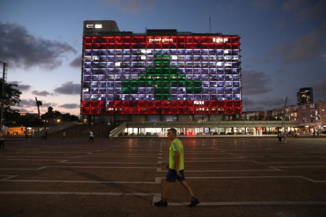 Libanska zastava zasijala u Tel Avivu