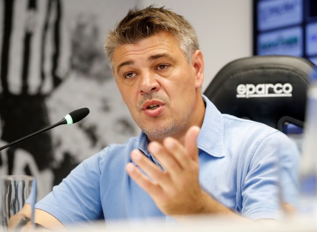 Milošević ostaje trener Partizana!