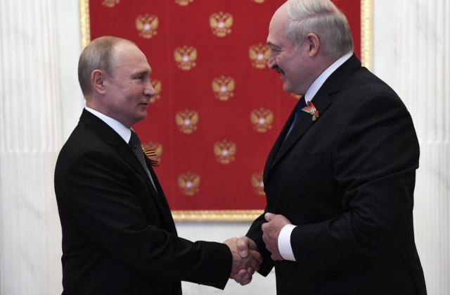 Putin i Lukašenko razgovarali o uhapšenim Rusima