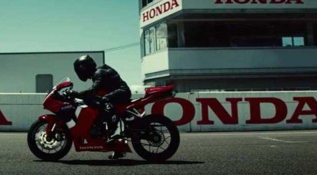 Honda potvrdila: Stiže novi CBR600RR VIDEO