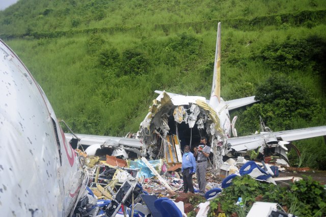 Raste broj žrtava u padu indijskog aviona