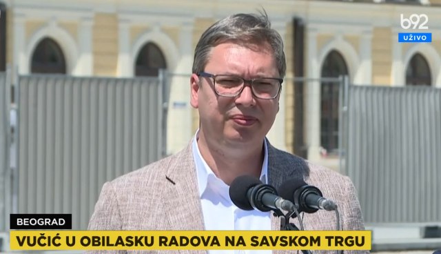 Vučić: Svako ima pravo da formira političke stranke, pa čak i da ih kupuje VIDEO