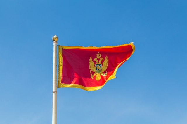 Crna Gora od sutra otvara granice za graðane Srbije, a evo koji su uslovi za ulazak