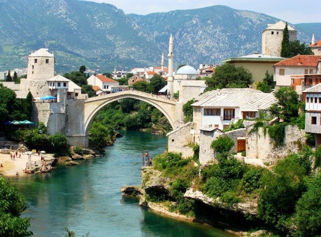 Mostar iz drugaèije perspektive: Istorijski biser Bosne i Hercegovine