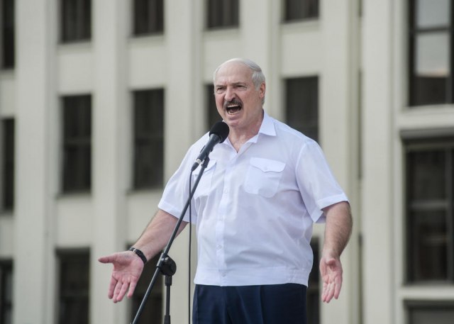Lukašenko spreman da preda ovlašćenja: 