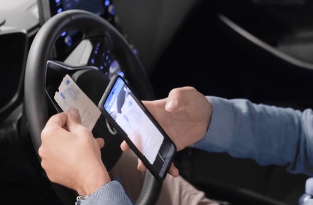 Jedna aplikacija za sva plaæanja parkinga i pronalaženje slobodnog mesta