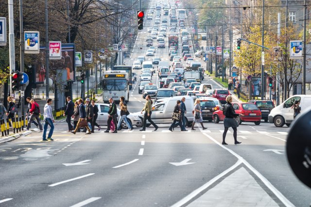 Komplikovane rodbinske veze: Da li znate ko su roditelji vaših sjaktava i sjaktavke? VIDEO