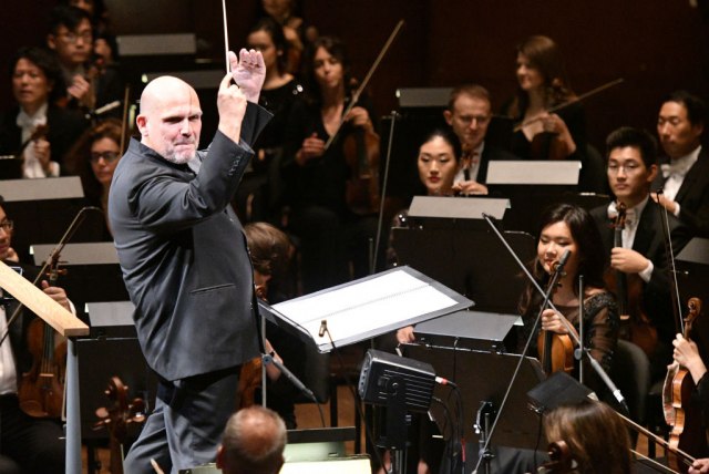 Njujorška filharmonija postala putujući orkestar