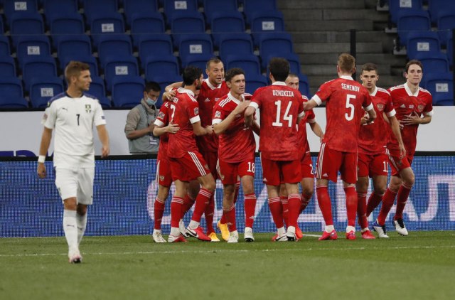 Greške štopera u Moskvi – poraz Srbije na startu Lige nacija