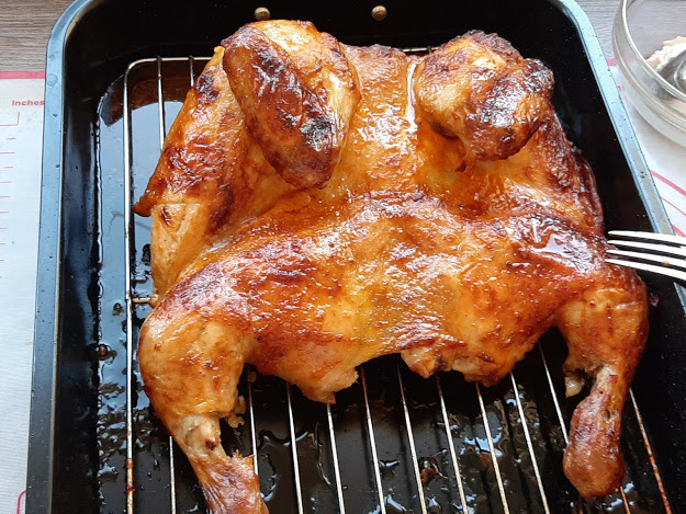 Rumeno, sočno: Ovo je najbolji način da ispečete pile