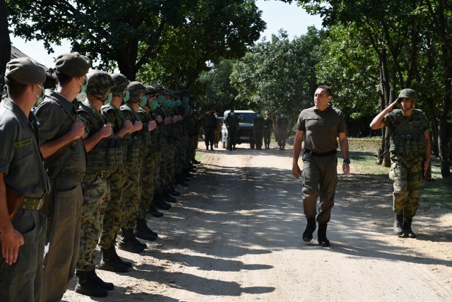 Vojska Srbije obustavila oko 200 međunarodnih vojnih aktivnosti