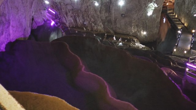Jedna od najvećih pećina na Balkanu oborila rekord po broju posetilaca FOTO