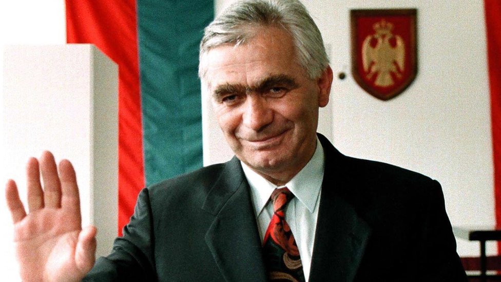 Korona virus, Bosna i Momčilo Krajišnik: Preminuo ratni lider bosanskih Srba